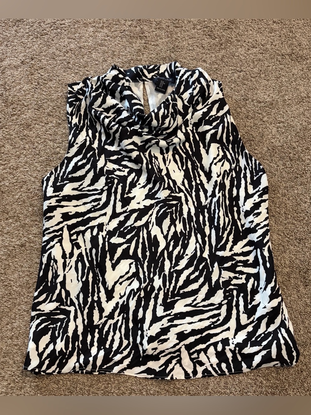 Rachel Zoe Women’s Black and White Sleeveless Cowl Neck Blouse Size Medium